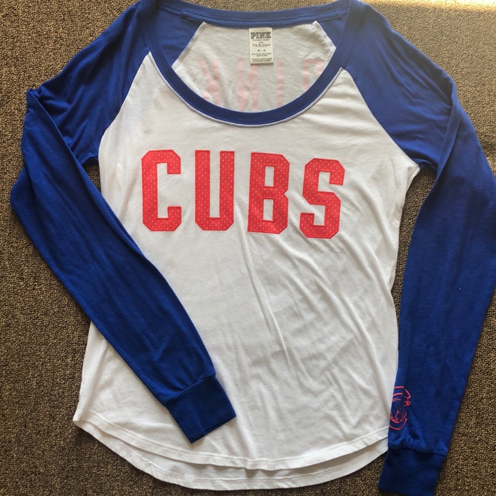 PINK Chicago Cubs Long Sleeve Shirt
